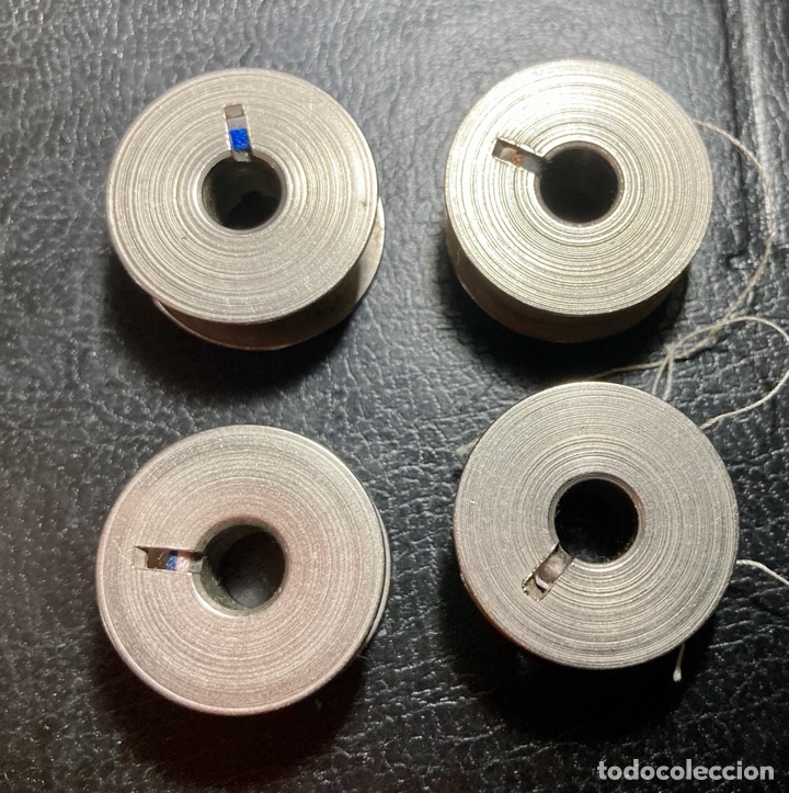 Segunda Mano: 4 canillas de máquina de coser , antiguas - Foto 1 - 285595338