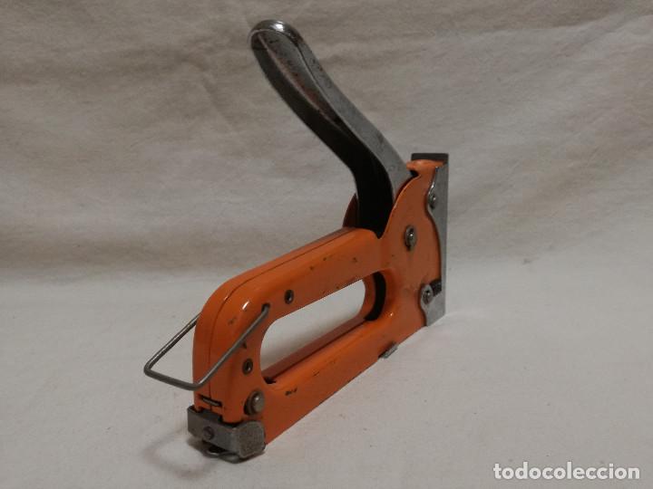 Segunda mano: GRAPADORA PISTOLA DE MANO - MARCA GS (FUNCIONA) - HERRAMIENTA - Foto 6