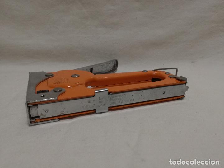 Segunda mano: GRAPADORA PISTOLA DE MANO - MARCA GS (FUNCIONA) - HERRAMIENTA - Foto 9