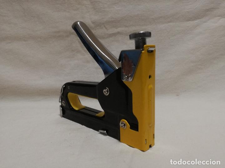 Segunda mano: GRAPADORA PISTOLA DE MANO - MARCA GS (FUNCIONA) - HERRAMIENTA - Foto 5
