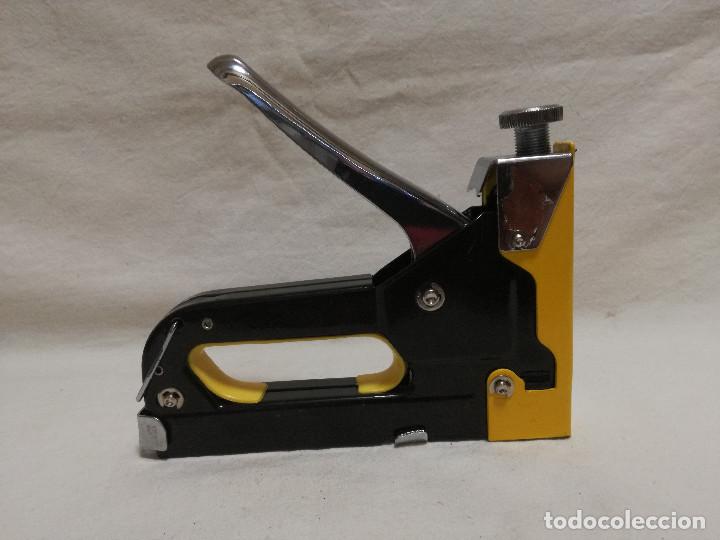 Segunda mano: GRAPADORA PISTOLA DE MANO - MARCA GS (FUNCIONA) - HERRAMIENTA - Foto 6
