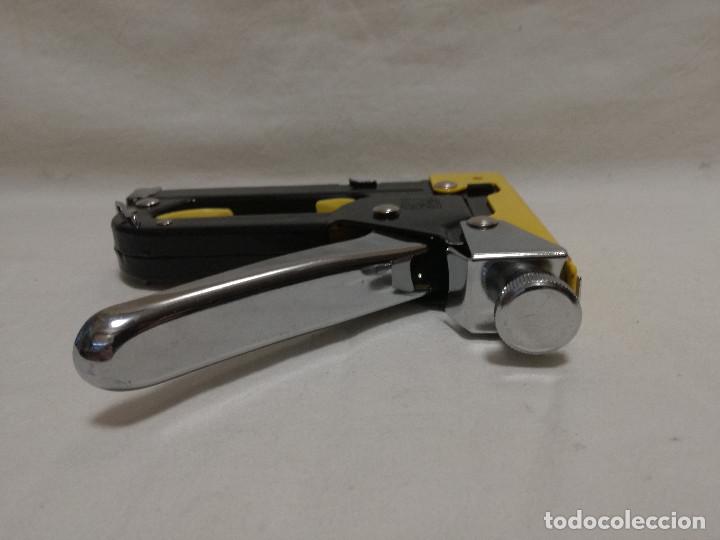 Segunda mano: GRAPADORA PISTOLA DE MANO - MARCA GS (FUNCIONA) - HERRAMIENTA - Foto 10