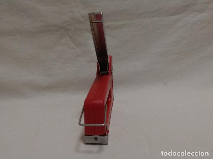 Segunda mano: GRAPADORA PISTOLA DE MANO - MARCA GS (FUNCIONA) - HERRAMIENTA - Foto 7