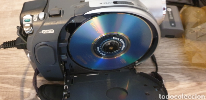Segunda mano: Camara sony DCR-DVD105 pal - Foto 1