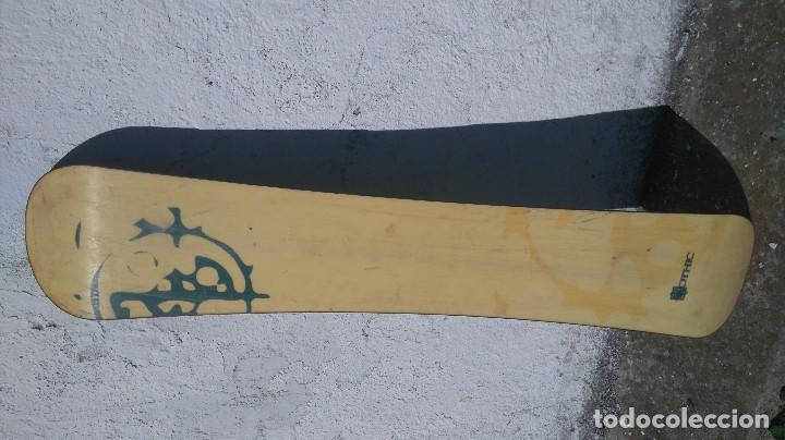 Segunda mano: tabla snowboard gothic made in austria - Foto 2