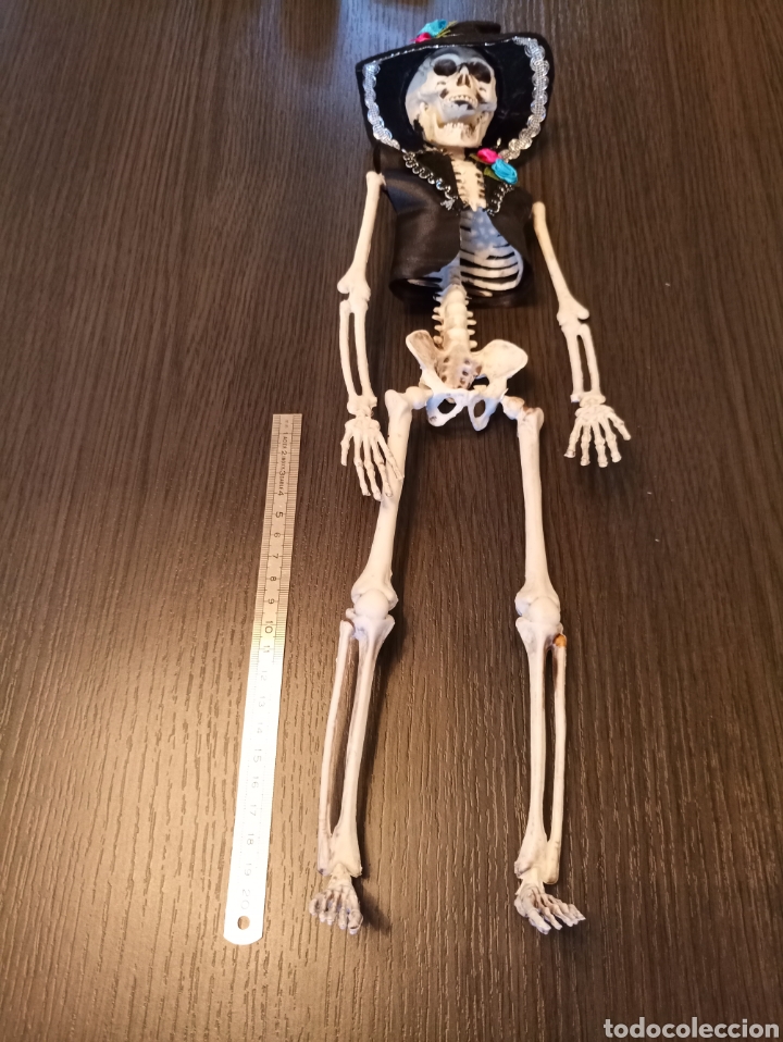 Segunda mano: Lote Decoraci&oacute;n / Disfraz Halloween - Catrinas - Foto 12