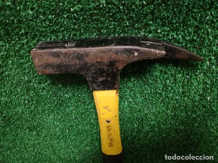 Segunda mano: MARTILLO SACACLAVOS - PESO 830g - HERRAMIENTA - Foto 2