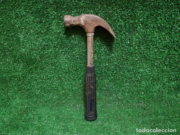Segunda mano: MARTILLO SACACLAVOS - PESO 780g - HERRAMIENTA - Foto 2