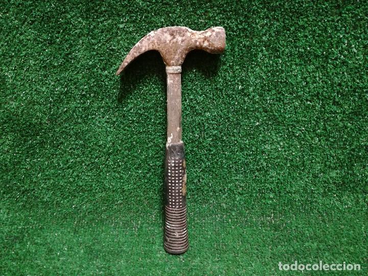 Segunda mano: MARTILLO SACACLAVOS - PESO 740g - HERRAMIENTA - Foto 1