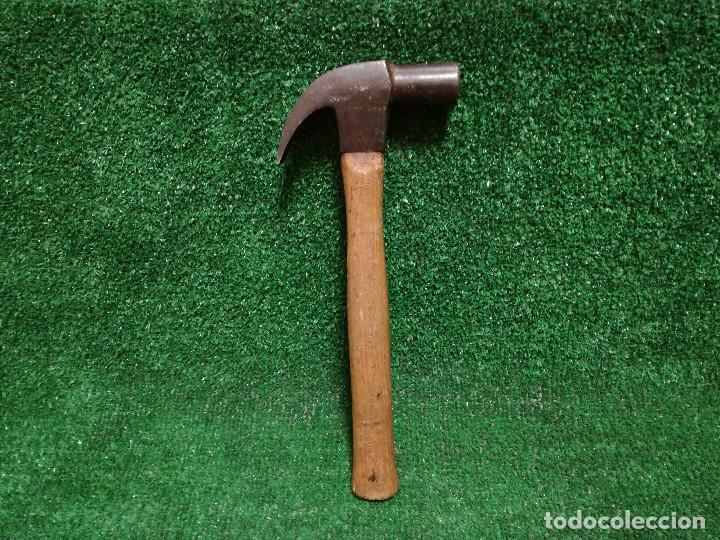Segunda mano: MARTILLO SACACLAVOS - PESO 790g - HERRAMIENTA - Foto 1