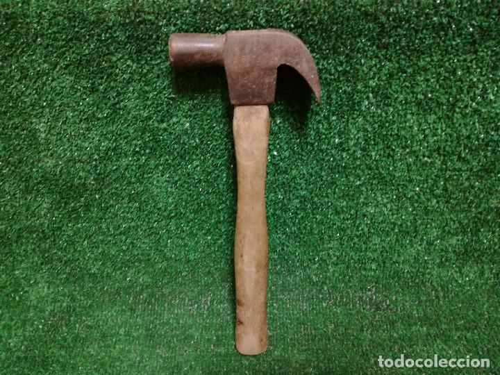 Segunda mano: MARTILLO SACACLAVOS - PESO 970g - HERRAMIENTA - Foto 2