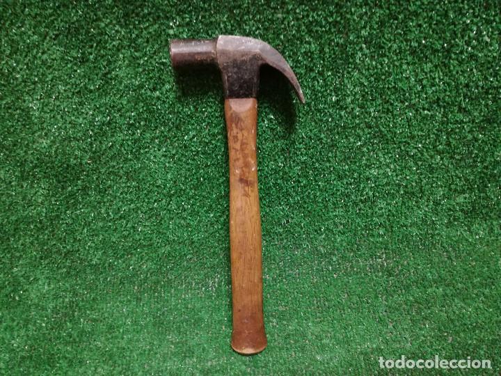 Segunda mano: MARTILLO SACACLAVOS - PESO 670g - HERRAMIENTA - Foto 2