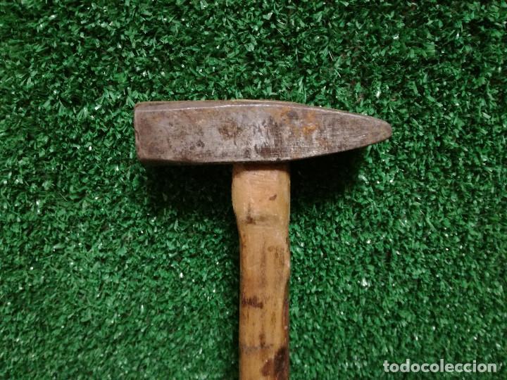 Segunda mano: MARTILLO CARPINTERO - PESO 320g - HERRAMIENTA - Foto 3
