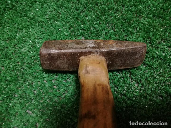 Segunda mano: MARTILLO CARPINTERO - PESO 320g - HERRAMIENTA - Foto 4
