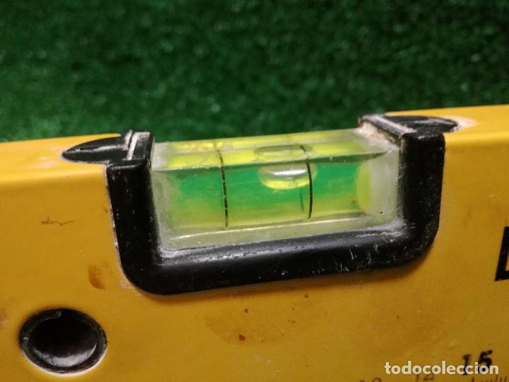 Segunda mano: NIVEL DE ALUMINIO CON LASER PARA NIVELAR 25cm - HERRAMIENTA (FUNCIONA) - Foto 6
