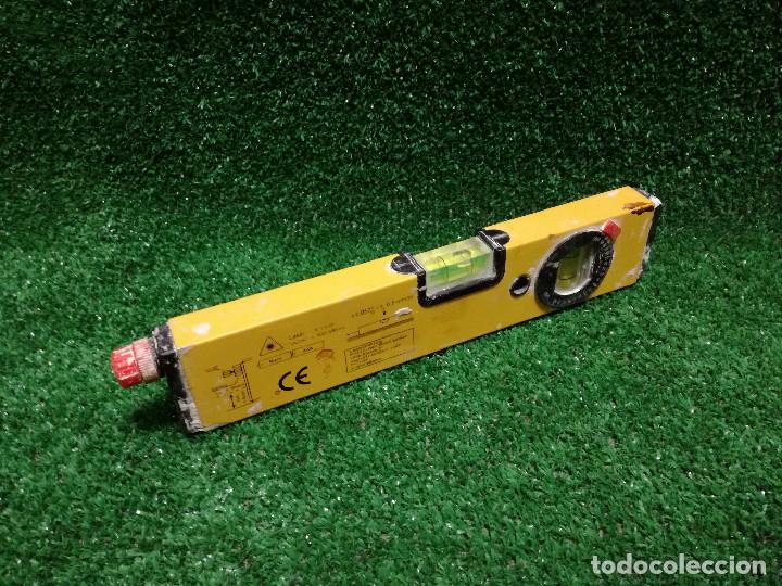 Segunda mano: NIVEL DE ALUMINIO CON LASER PARA NIVELAR 25cm - HERRAMIENTA (FUNCIONA) - Foto 11