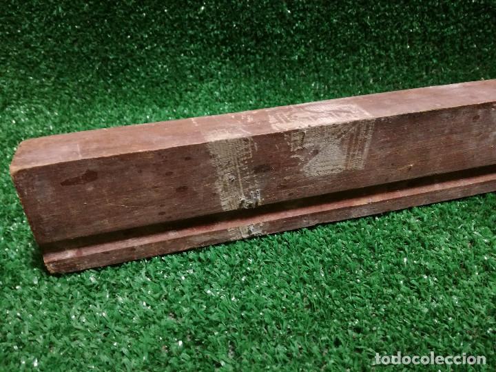 Segunda mano: NIVEL DE MADERA PARA NIVELAR 60cm - MARCA SUKI - HERRAMIENTA - Foto 9