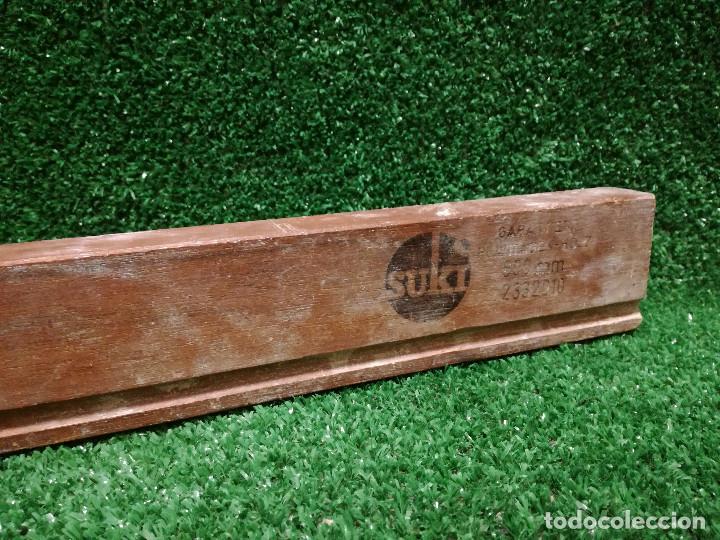 Segunda mano: NIVEL DE MADERA PARA NIVELAR 60cm - MARCA SUKI - HERRAMIENTA - Foto 5