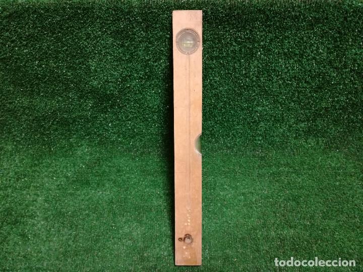Segunda mano: NIVEL DE MADERA PARA NIVELAR 46cm - HERRAMIENTA - Foto 5