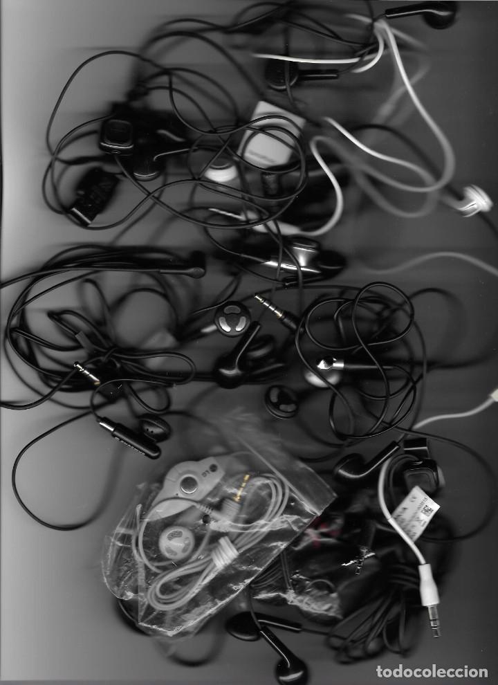 Segunda mano: 10 AURICULARES DE TELEFONIA - Foto 1