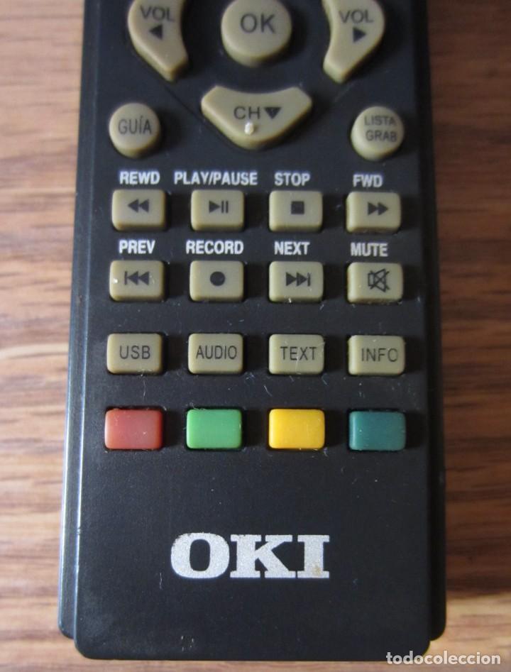 Segunda mano: Mando a Distancia Mando TDT OKI Izapper - Foto 4