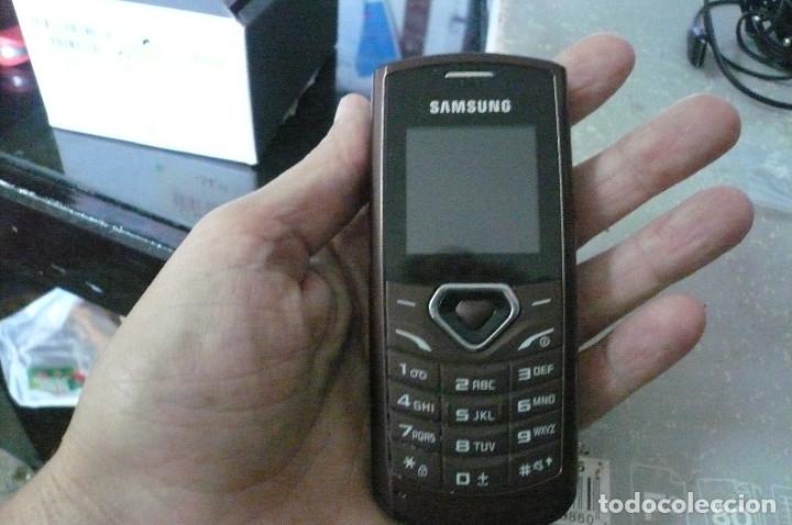 Segunda mano: Tel&eacute;fono M&oacute;vil SAMSUNG GT-E1170. Curvy Simplicity. - Foto 2