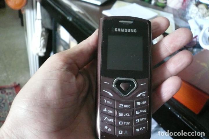 Segunda mano: Tel&eacute;fono M&oacute;vil SAMSUNG GT-E1170. Curvy Simplicity. - Foto 1