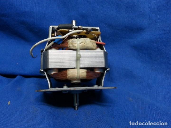 Segunda mano: MOTOR SEMCO 8820 CLASE E - Foto 2