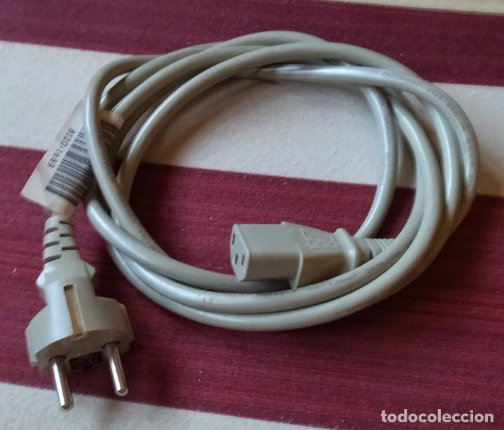 Segunda mano: Cable alimentaci&oacute;n ordenador - Foto 1