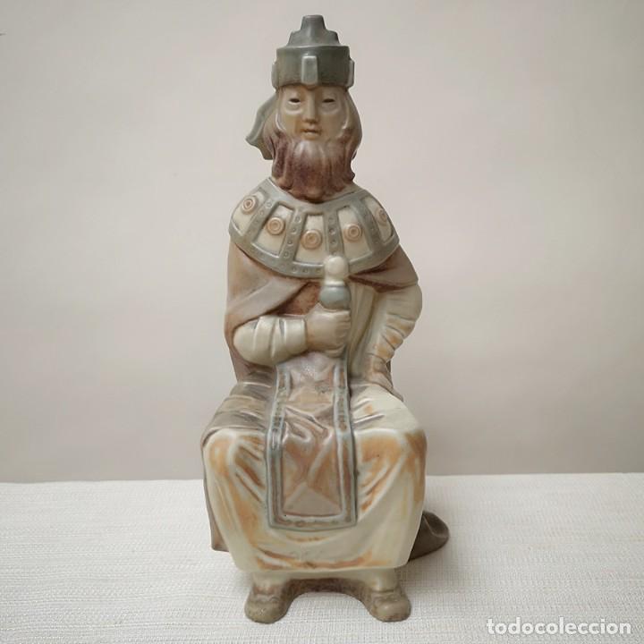 Segunda mano: Figura Lladr&oacute; Rey G&oacute;tico - Foto 1
