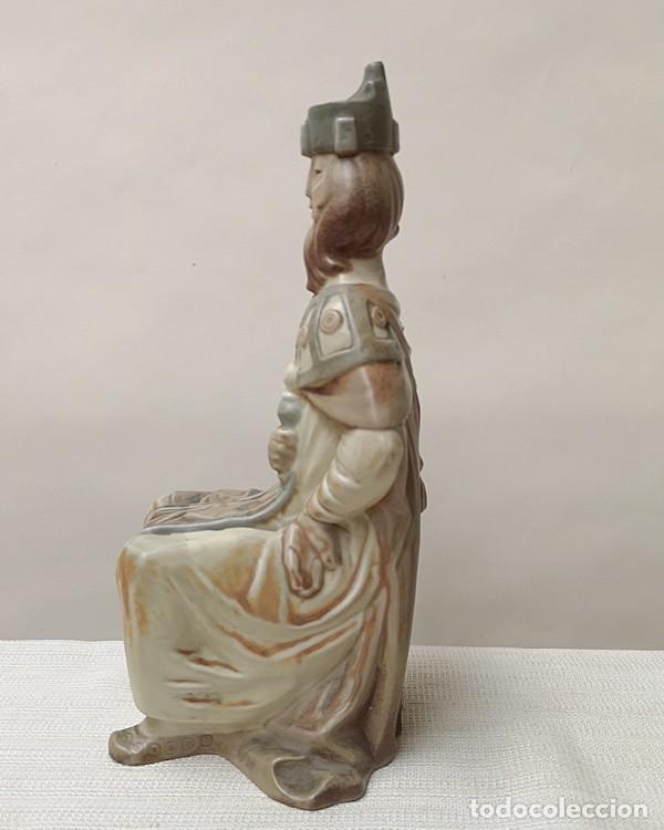Segunda mano: Figura Lladr&oacute; Rey G&oacute;tico - Foto 4