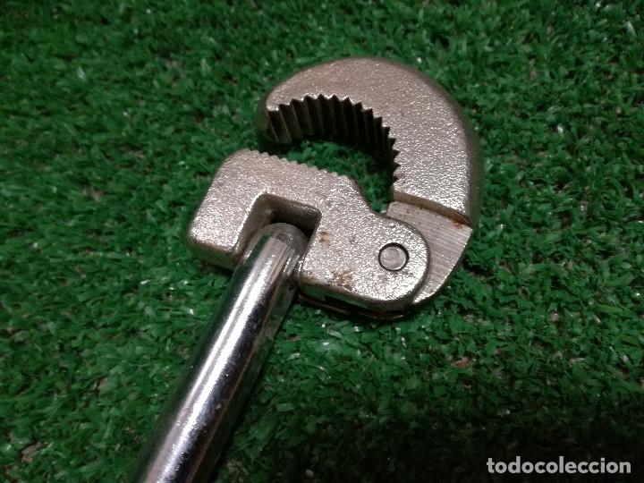 Segunda mano: LLAVE DE LAVABO / PLOMERO 29cm - HERRAMIENTA - Foto 2