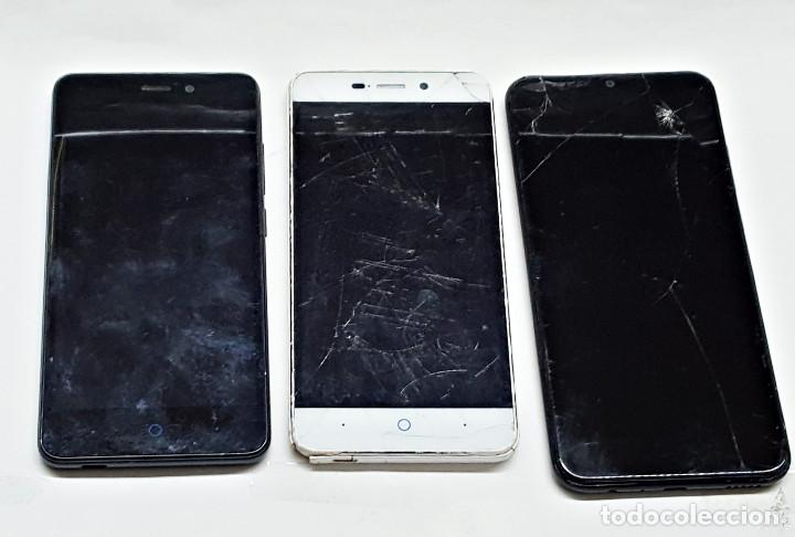 Segunda mano: 3 Moviles 2 ZTE y 1 HUAWEI. Para piezas. - Foto 2