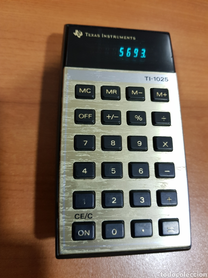 Segunda mano: Calculadora electr&oacute;nica Texas Instruments TI-1025 - Foto 1