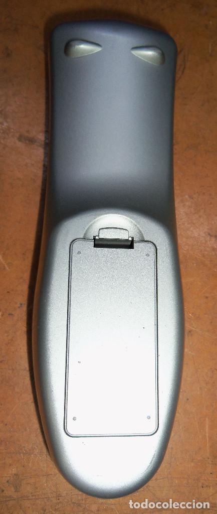 Segunda mano: Mando a Distancia Universal Total Control modelo URC-11 Universal Remote Control - Foto 4