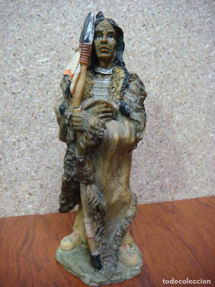 Segunda mano: FIGURA DE UN INDIO-(&) - Foto 1