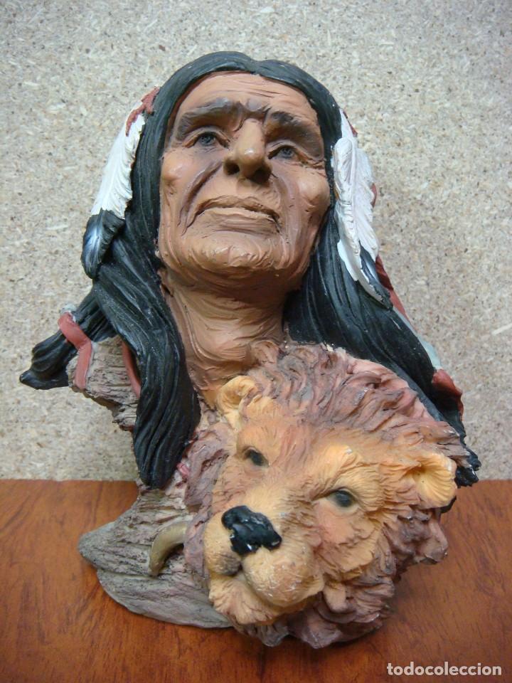 Segunda mano: FIGURA DE UN INDIO CON CABEZA DE LEON-(&) - Foto 1