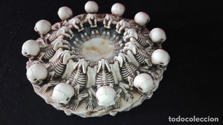Segunda mano: CENICERO CIRCULO CALAVERAS - Foto 1