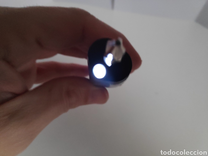 Segunda mano: Herramienta multiusos. Destornillador con linterna y nivel - Foto 7