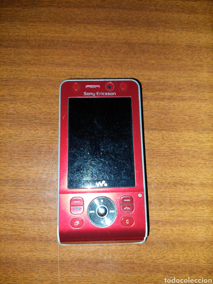 Segunda mano: Tel&eacute;fono m&oacute;vil Sony Ericsson - Foto 1