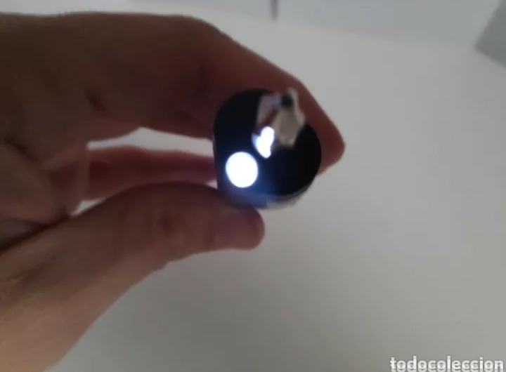 Segunda mano: Herramienta multiusos. Destornillador con linterna y nivel - Foto 4