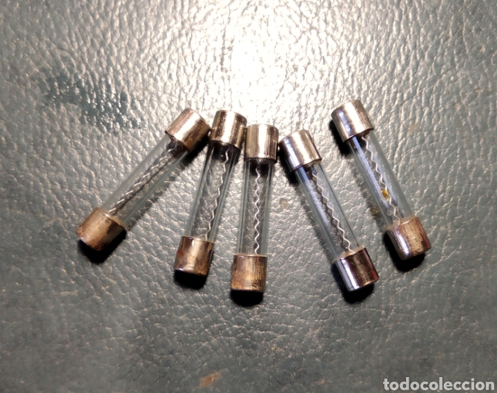 Segunda mano: 5 fusibles de cristal 5A. - Foto 1