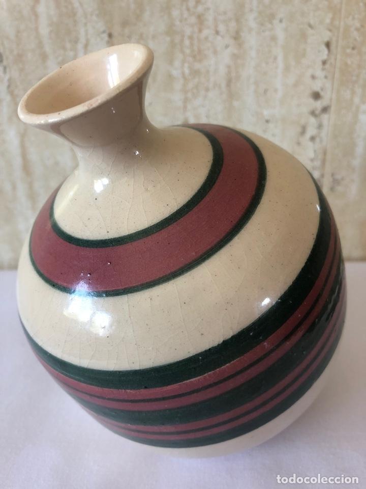 Segunda mano: Peque&ntilde;o jarr&oacute;n de artesan&iacute;a. - Foto 1