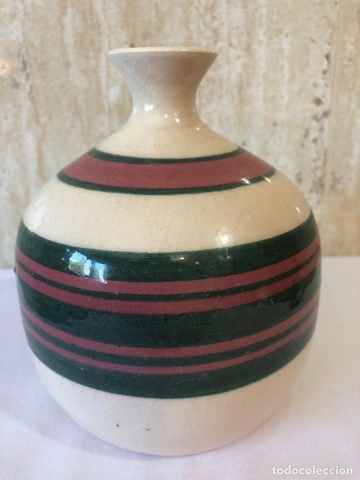 Segunda mano: Peque&ntilde;o jarr&oacute;n de artesan&iacute;a. - Foto 2