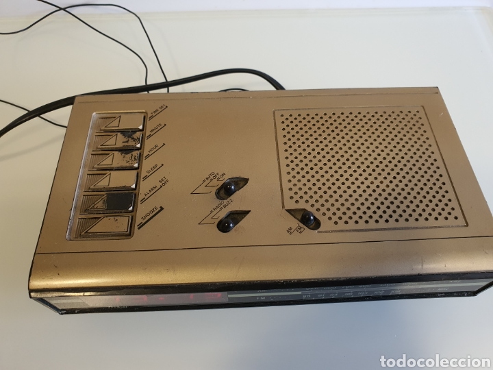 Segunda mano: Radio despertador Oskar - Foto 3