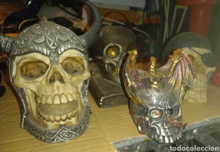 Segunda mano: Calaveras 5 unidades - Foto 3