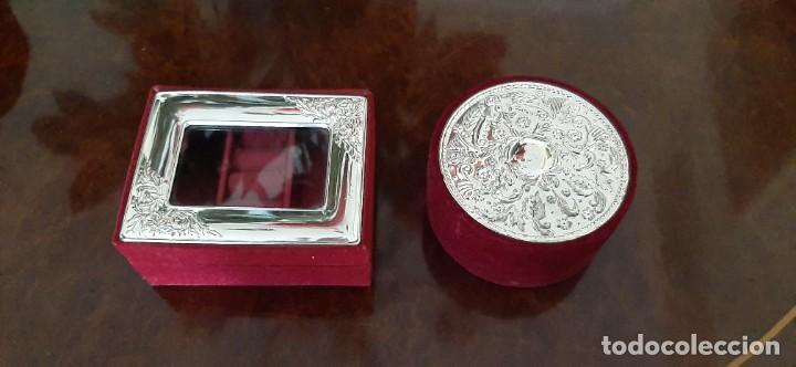 Segunda mano: Dos cajas de terciopelo+metal plateado - Foto 1