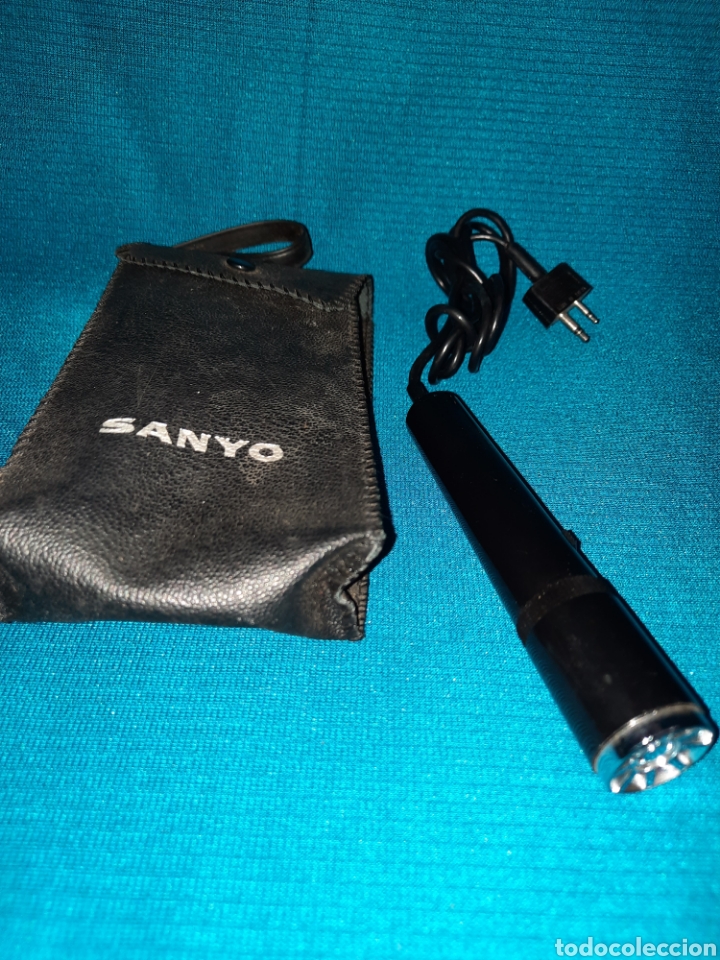 Segunda mano: MICR&Oacute;FONO SANYO CON FUNDA - Foto 2