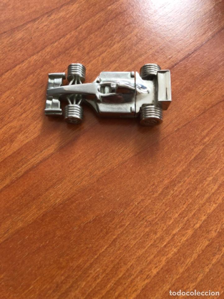 Segunda mano: Antiguo pendrive Renault - Foto 1