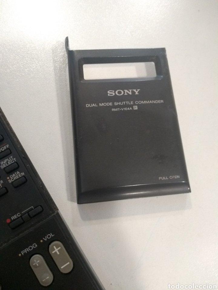Segunda mano: Mando a distancia SONY TV-VTR RMT-V104A Mode Shuttle Commander - Foto 3